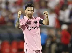 中国啦啦队美国克里夫兰骑士队主场表演