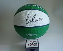 中国啦啦队美国克里夫兰骑士队主场表演